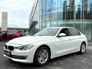 BMW 3 Series 2013 320Li Estilo de moda