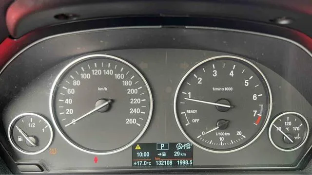 BMW 3 Series 2013 320Li Fashionable interior photo 17