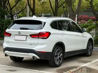 BMW X1 2022 sDrive25Li Leader extérieur photo 5 BMW X1 2022 sDrive25Li Leader extérieur photo 5