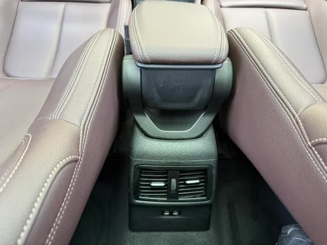 BMW X1 2022 sDrive25Li Leader extérieur photo 10 BMW X1 2022 sDrive25Li Leader extérieur photo 10