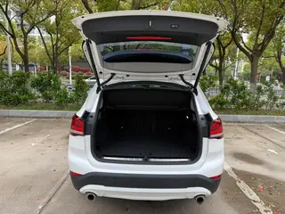 BMW X1 2022 sDrive25Li Leader intérieur photo 19 BMW X1 2022 sDrive25Li Leader intérieur photo 19