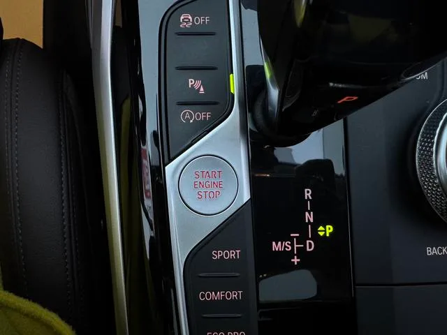 BMW 3 Series 2020 320Li M Sports suit interior photo 19