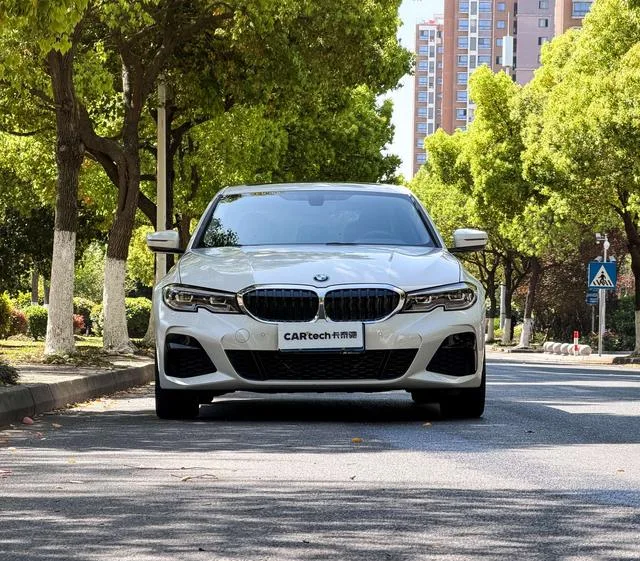 BMW 3 Series 2021 320Li M Sports suit exterior photo 2 BMW 3 Series 2021 320Li M Sports suit exterior photo 2