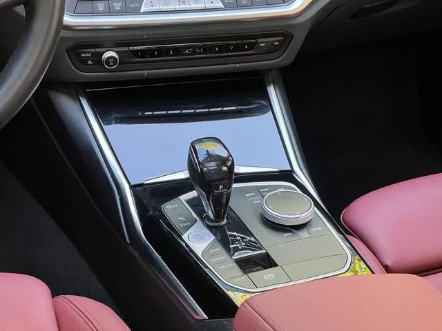 BMW 3 Series 2021 320Li M Sports suit interior photo 13 BMW 3 Series 2021 320Li M Sports suit interior photo 13