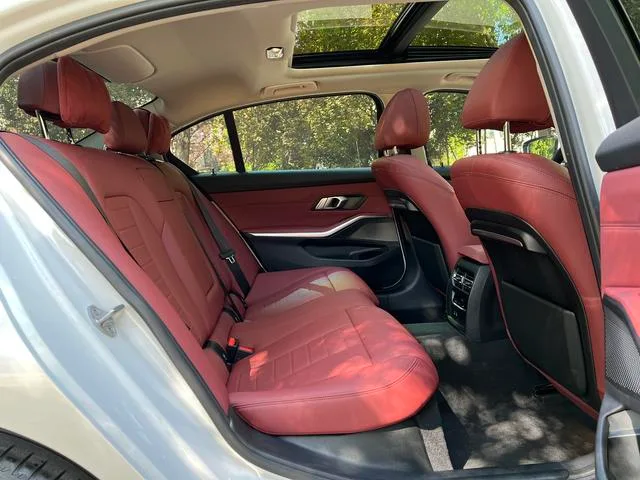 BMW 3 Series 2021 320Li M Sports suit interior photo 17 BMW 3 Series 2021 320Li M Sports suit interior photo 17