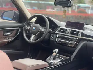 BMW 3 Series 2019 320Li M Luxury Set interior photo 7 BMW 3 Series 2019 320Li M Luxury Set interior photo 7