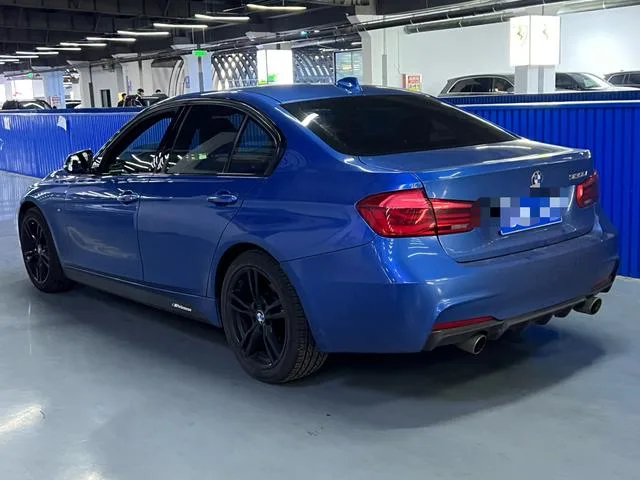 BMW 3 Series 2016 320i M Sporty interior photo 12 BMW 3 Series 2016 320i M Sporty interior photo 12