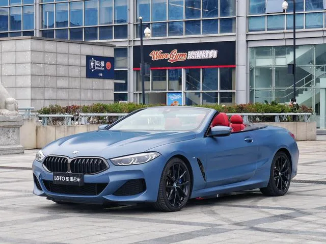 BMW 8 Series 2019 840i El coupé convertible debuta en edición limitada exterior foto 1 BMW 8 Series 2019 840i El coupé convertible debuta en edición limitada exterior foto 1