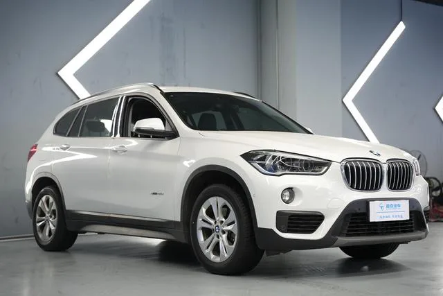 BMW X1 2016 sDrive18Li Premium Class exterior photo 3