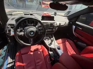 BMW 2 Series 2019 225i Premium Class M Sports suit interior photo 6 BMW 2 Series 2019 225i Premium Class M Sports suit interior photo 6