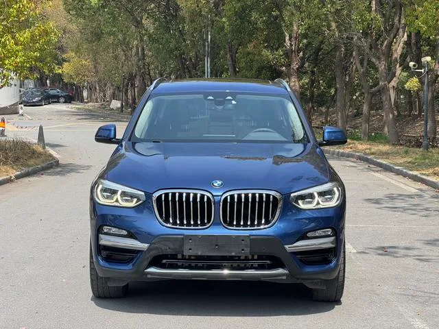 BMW X3 2018 xDrive25i Traje de lujo País V exterior foto 2 BMW X3 2018 xDrive25i Traje de lujo País V exterior foto 2