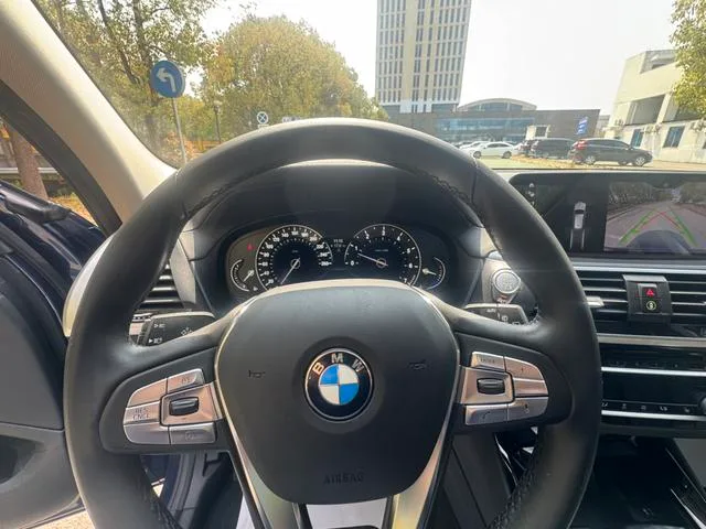 BMW X3 2018 xDrive25i Traje de lujo País V exterior foto 9 BMW X3 2018 xDrive25i Traje de lujo País V exterior foto 9