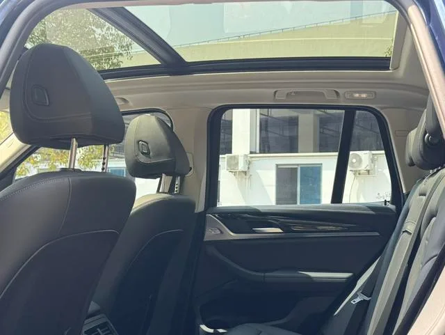 BMW X3 2018 xDrive25i Traje de lujo País V interior foto 11 BMW X3 2018 xDrive25i Traje de lujo País V interior foto 11