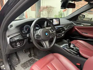 BMW 5 Series 2019 Mise à jour 530Li Leader M Ensemble de sport intérieur photo 9 BMW 5 Series 2019 Mise à jour 530Li Leader M Ensemble de sport intérieur photo 9