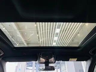 BMW 5 Series 2019 525Li M Sports suit interior photo 18