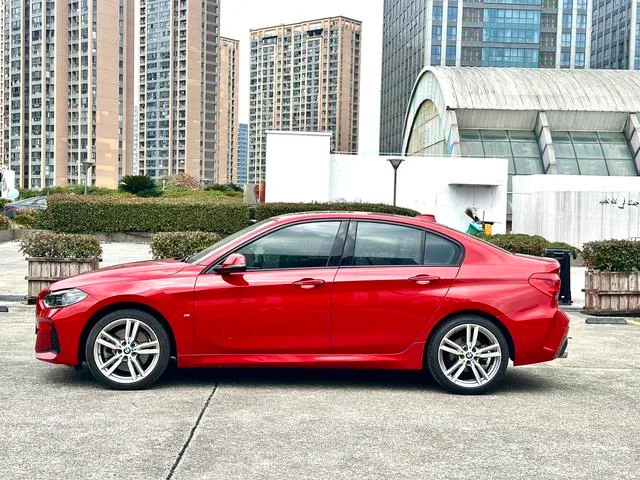 BMW 1 Series 2020 125i Leading Type M Sports suit exterior photo 4