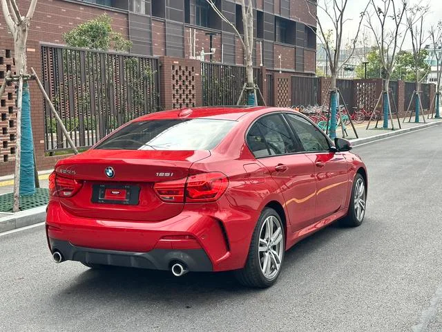 BMW 1 Series 2020 125i Leading Type M Sports suit exterior photo 6