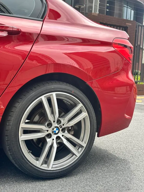 BMW 1 Series 2020 125i Leading Type M Sports suit exterior photo 8
