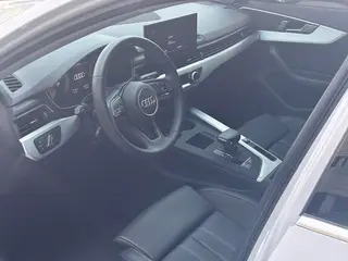Audi A4L 2024 40 TFSI Fashion dynamic type interior photo 11