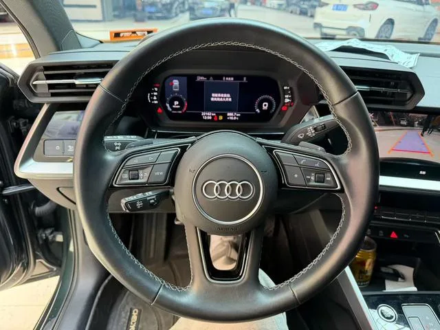 Audi A3 2024 A3L Limousine 35 TFSI Fashion Sport interior photo 6