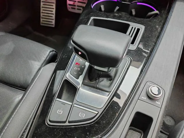 Audi A4L 2023 40 TFSI Type de luxe dynamique intérieur photo 19