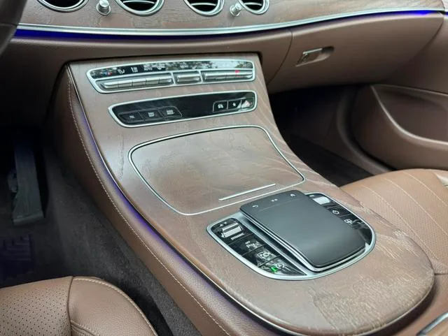 Mercedes-Benz E-Class 2021 E 300 L Luxury type Passenger car interior photo 12