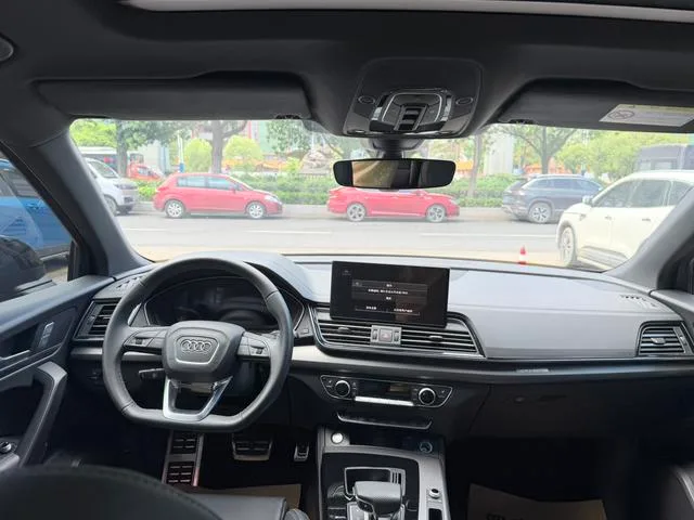 Audi Q5L 2024 40TFSI Tipo dinámico de moda interior foto 6