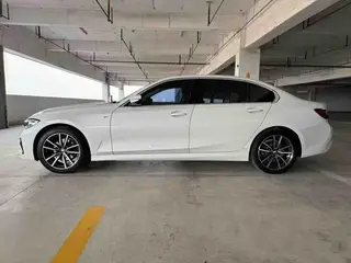 BMW 3 Series 2022 325Li M Sports suit exterior photo 4