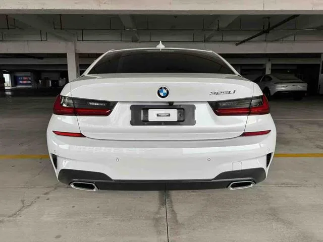 BMW 3 Series 2022 325Li M Sports suit exterior photo 5