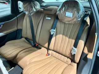 Mercedes-Benz E-Class 2026 E 300 L Luxury type Passenger car interior photo 16