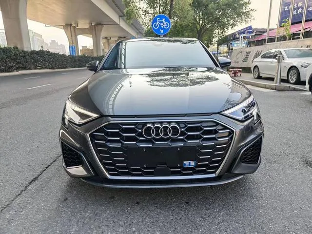 Audi A3 2024 A3L Limousine 35 TFSI Fashion and Elegant exterior photo 2