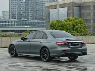Mercedes-Benz Mercedes-AMG E-Class 2022 Segundo cambio AMG E 53 4MATIC exterior foto 3
