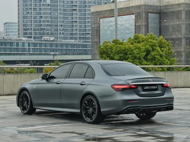 Mercedes-Benz Mercedes-AMG E-Class 2022 Segundo cambio AMG E 53 4MATIC exterior foto 3