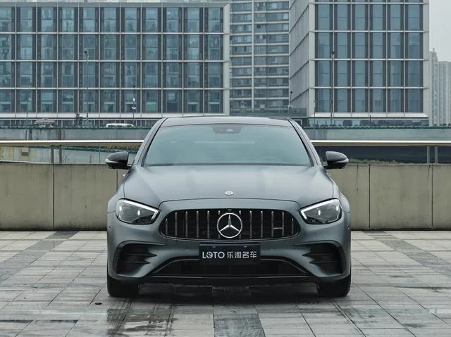 Mercedes-Benz Mercedes-AMG E-Class 2022 Segundo cambio AMG E 53 4MATIC exterior foto 5