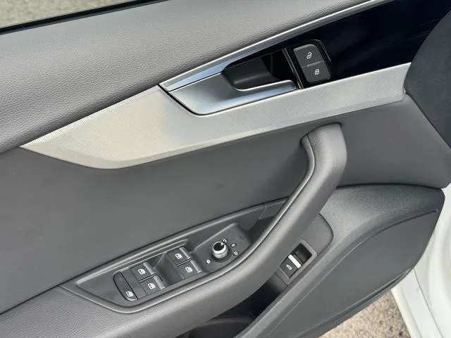Audi A5 2023 Sportback 40 TFSI Fashion dynamic type exterior photo 5