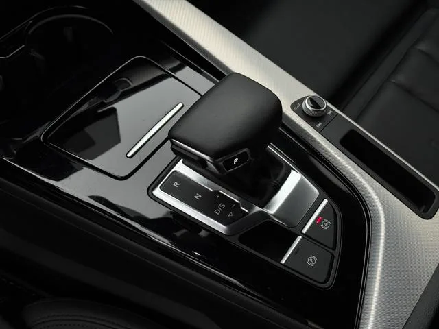 Audi A5 2023 Sportback 40 TFSI Fashion dynamic type exterior photo 7