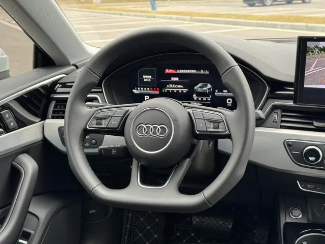 Audi A5 2023 Sportback 40 TFSI Fashion dynamic type exterior photo 9