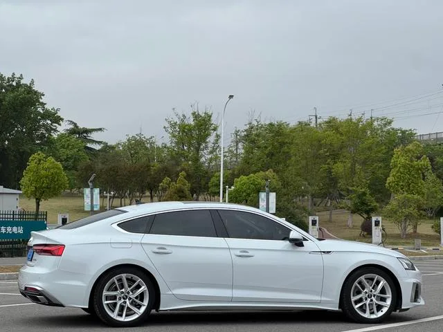 Audi A5 2023 Sportback 40 TFSI Fashion dynamic type interior photo 16