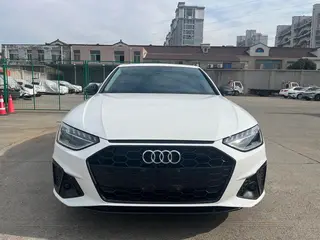 Audi A4L 2022 40 TFSI Deluxe Dynamic exterior photo 2