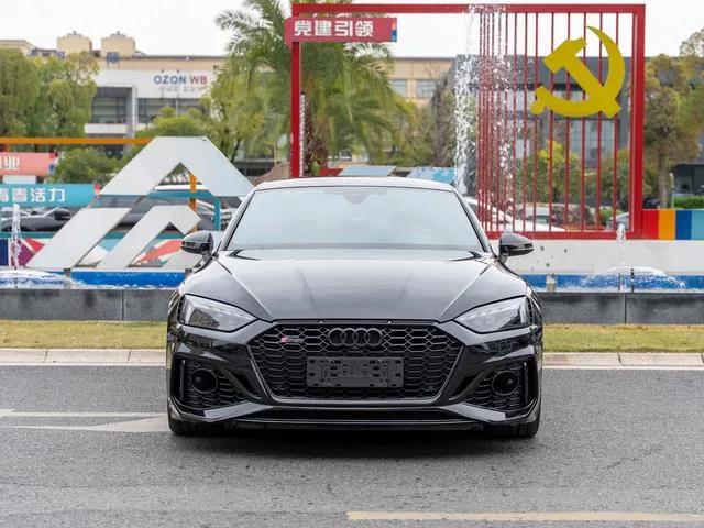 Audi RS 5 2021 2.9T Sportback Dark Gold Edition exterior photo 2