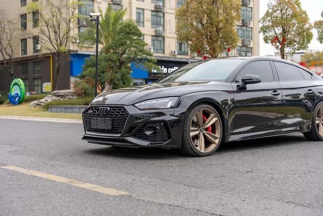Audi RS 5 2021 2.9T Sportback Dark Gold Edition exterior photo 7