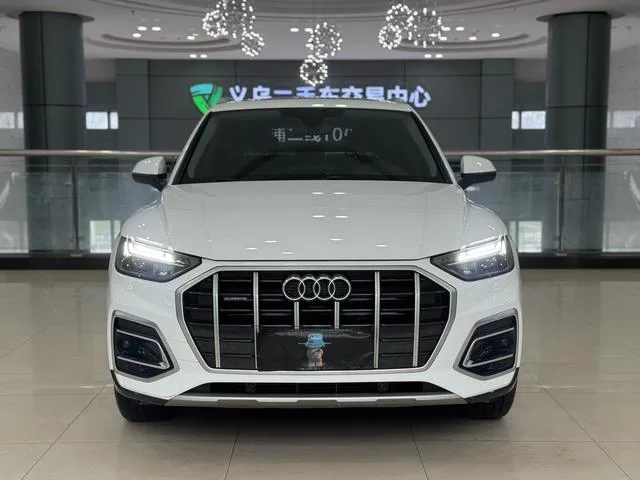 Audi Q5L 2022 40T Fashion and Elegant exterior photo 2