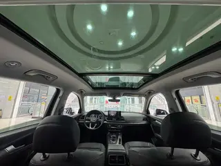 Audi Q5L 2022 40T Fashion and Elegant interior photo 9