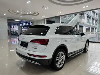 Audi Q5L 2022 40T Fashion and Elegant interior photo 16