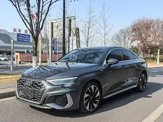 Audi A3 2023 Модификация A3L Limousine 35 TFSI Модный спортивный тип