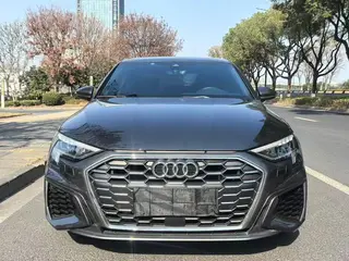 Audi A3 2023 Restyling A3L Limousine 35 TFSI Fashion Sport exterior photo 2