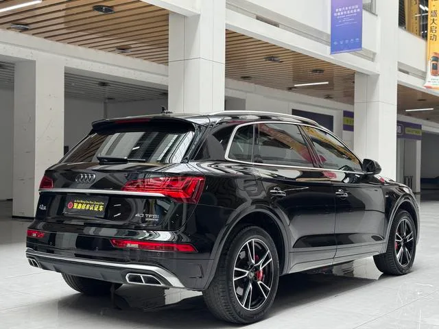 Audi Q5L 2023 40T Модный и динамичный экстерьер фото 4