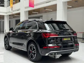 Audi Q5L 2023 40T Модный и динамичный экстерьер фото 6