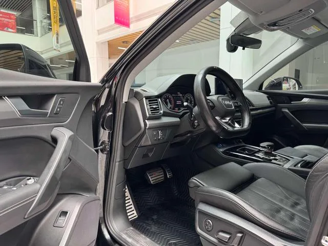 Audi Q5L 2023 40T Модный и динамичный экстерьер фото 9