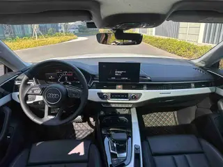 Audi A5 2023 Sportback 40 TFSI Tipo dinámico de moda interior foto 6
